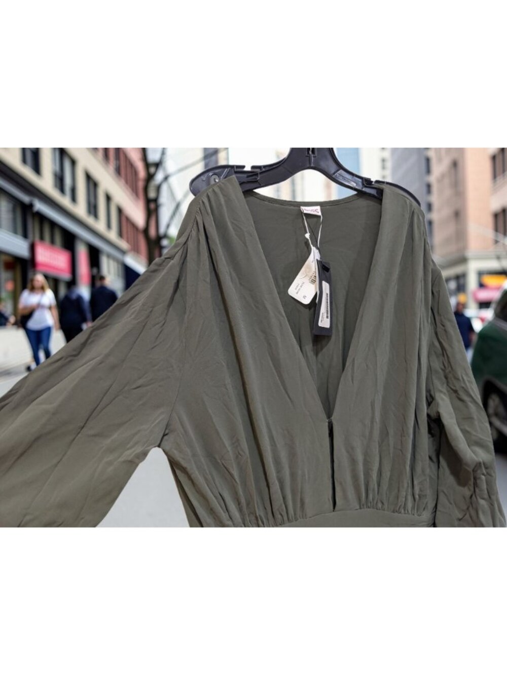 Eres - Aretha draped wide-leg jumpsuit-  Olive - Size Medium - New With Tags !! - Picture 6 of 8